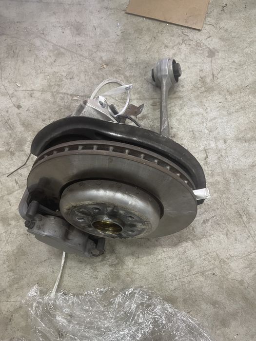 Fuzeta completa cu brate Bmw x3 G01 G02 dreapta fata
