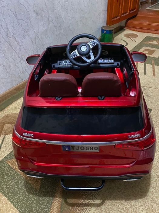 Mercedes-Benz GLC  Машина