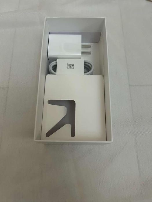 Xiaomi Redmi Note 11, новый и не использованный