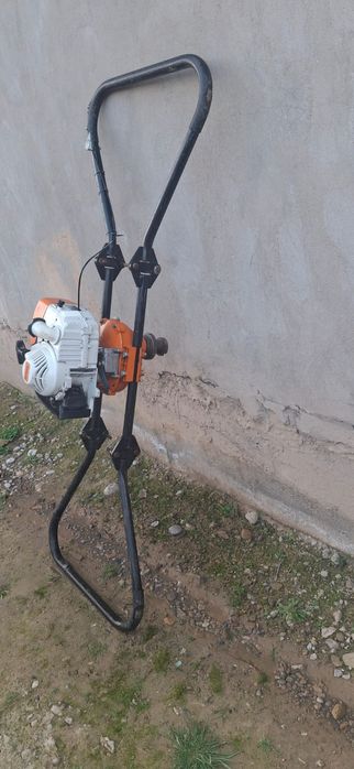 Мотобур бензиновый STIHL BT 360