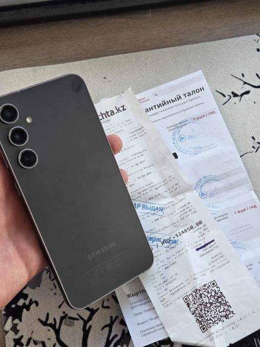 Samsung s23fe в идеальном состоянии