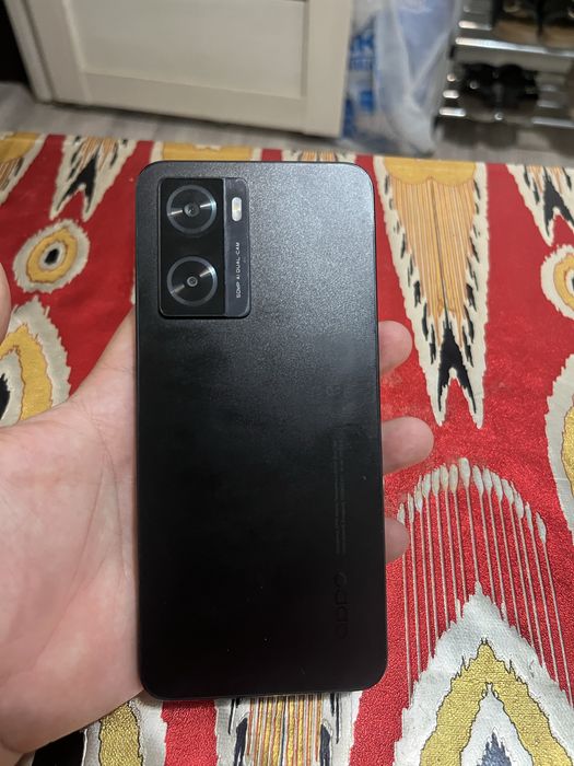 Oppo a77s.