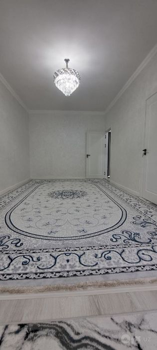 Продаётся юнусабад 11 квартал шикарная 1в2 комнатная
