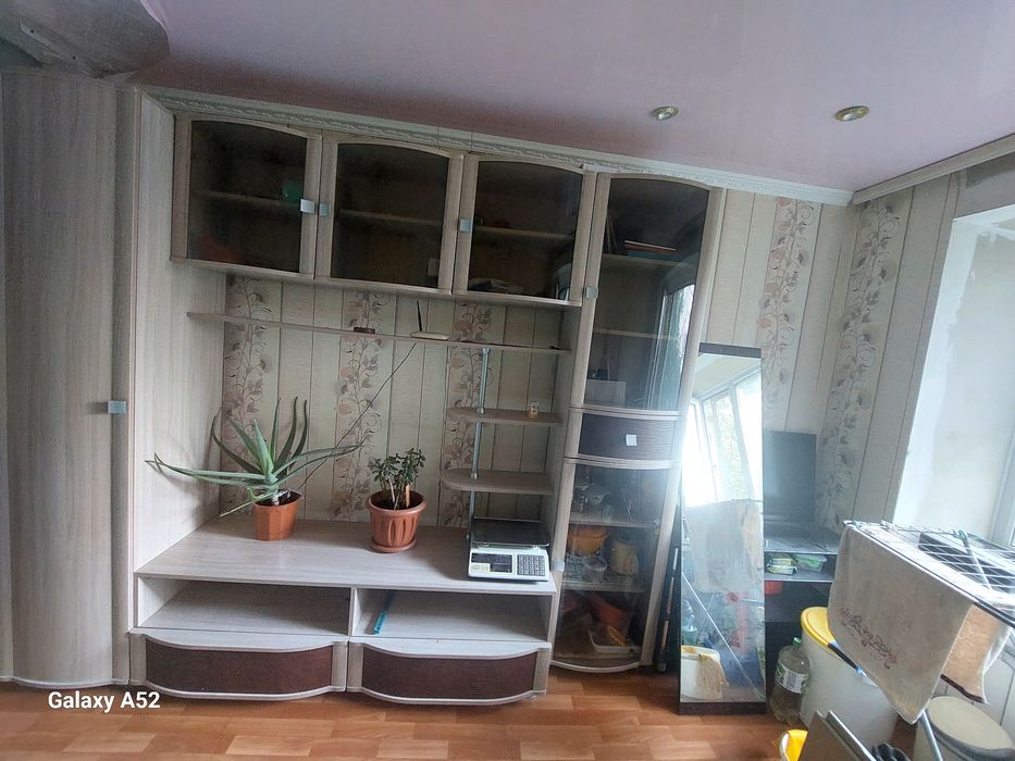 Продаётся стенка в отличном состоянии