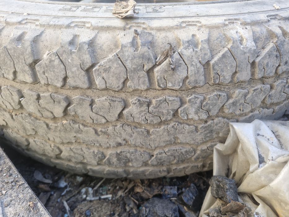 Шины с дисками на уаз