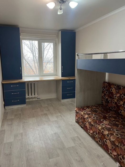 Детский двух ярусный детский спальный гарнитур