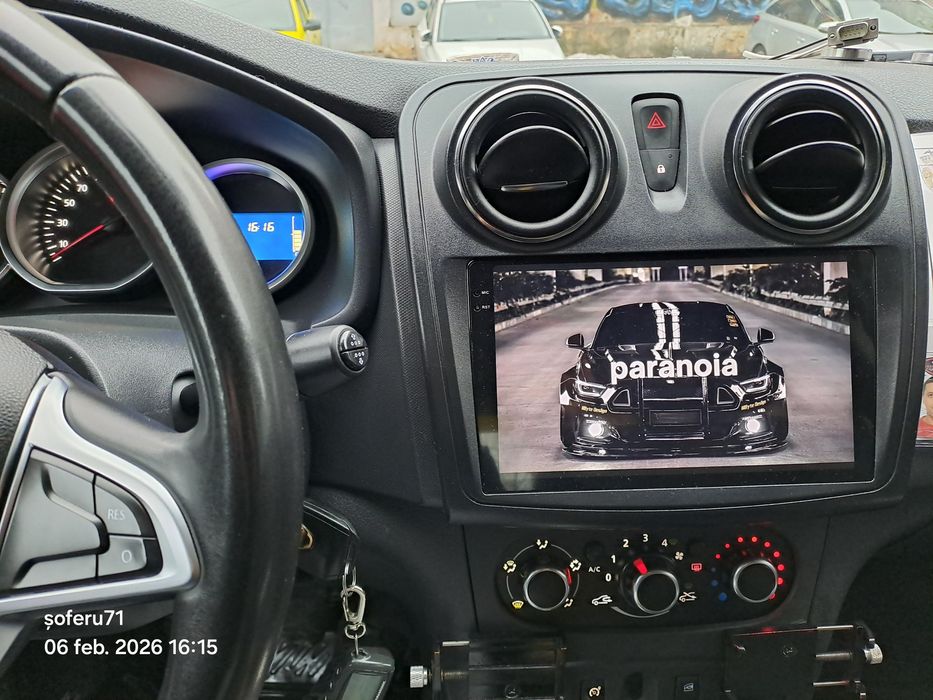 Vand navigatie 12gb ram+subwoofer cu stațieAlpine  si cabluri