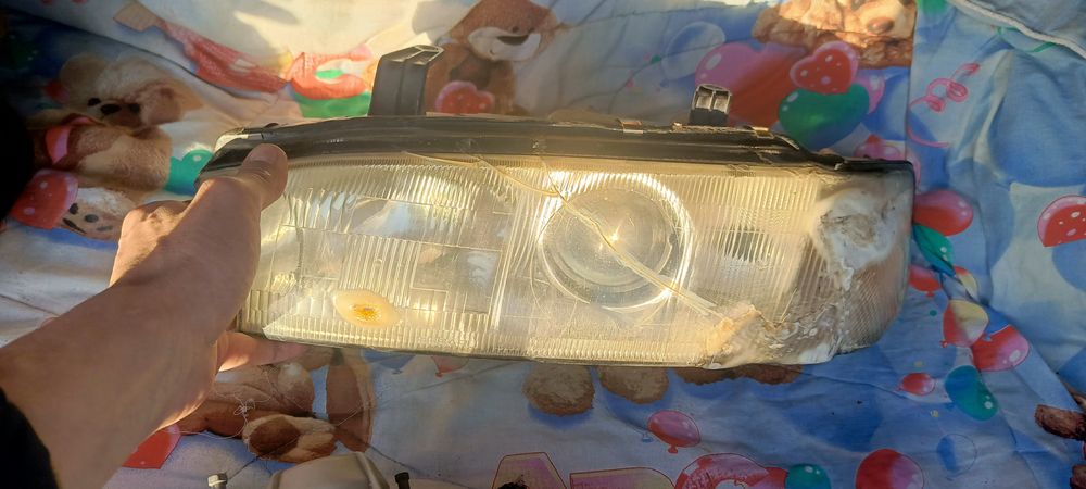 Продам фары Subaru legacy b3