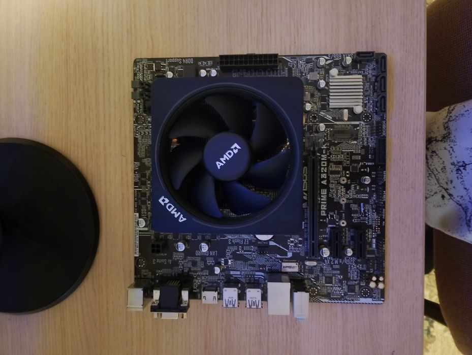 Păcat de bază Asus Prime A320MK