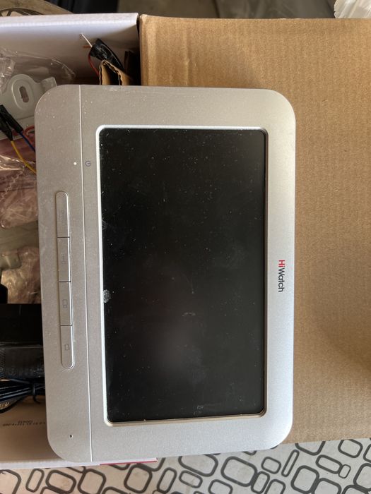 Комплект видеодомофона «Hi Watch»