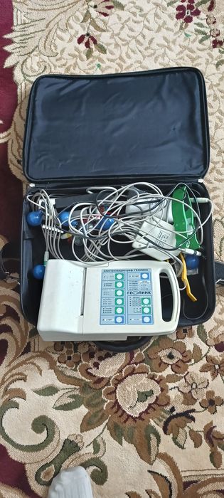 ЭКГ аппарат продам, мобильный