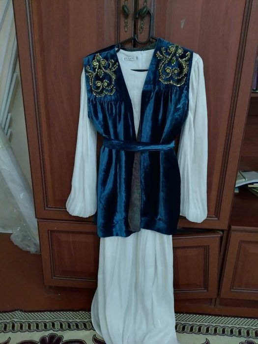 Қазақша киімдер кажекей шапан көйлек