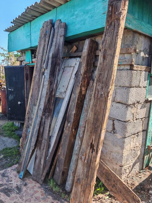 Отдам бесплатно доски(дрова)