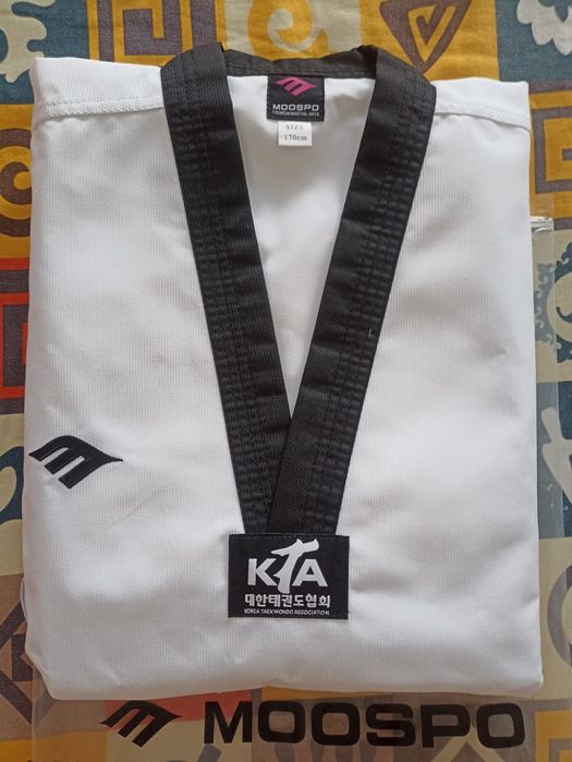 Таеквондо wt форма