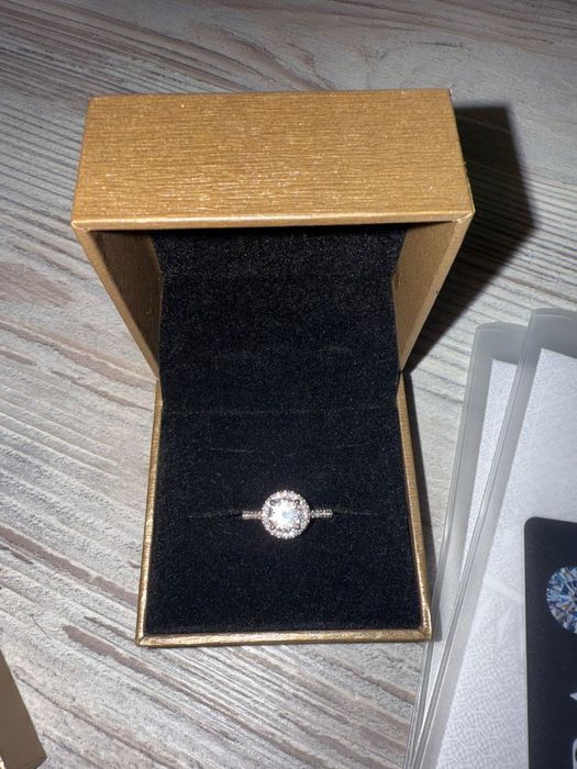 Кольцо,Серьги Муассанит