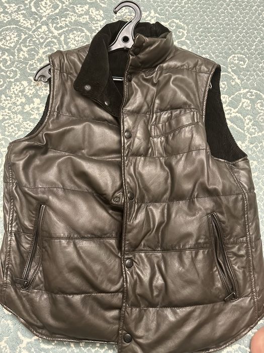 Кожаный жилет Massimo Dutti, размер L