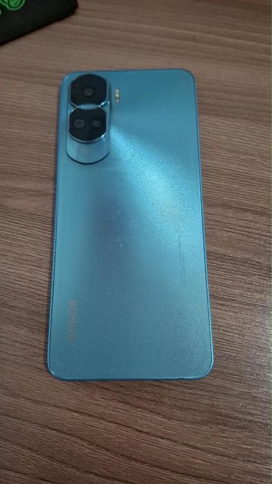 Продам телефон Honor 90 lite
