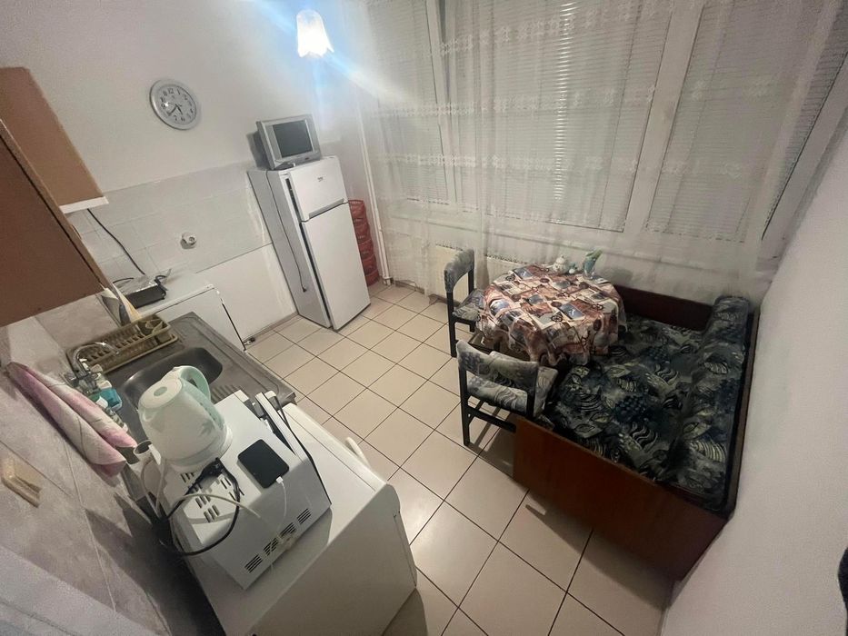 Двустаен, под наем, ж.к Лазур