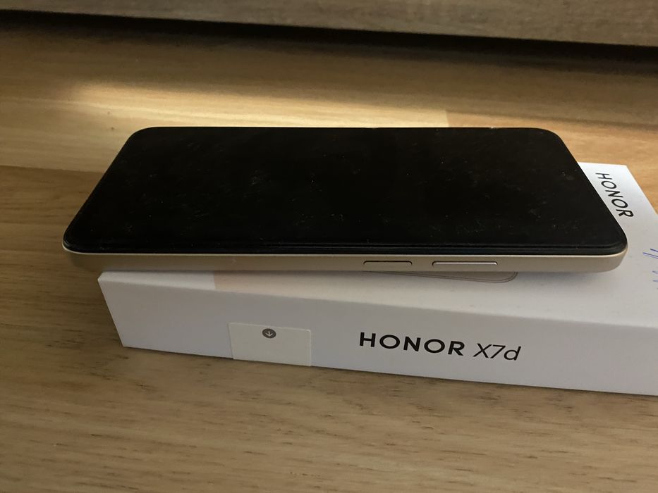 Honor x7 d  crem