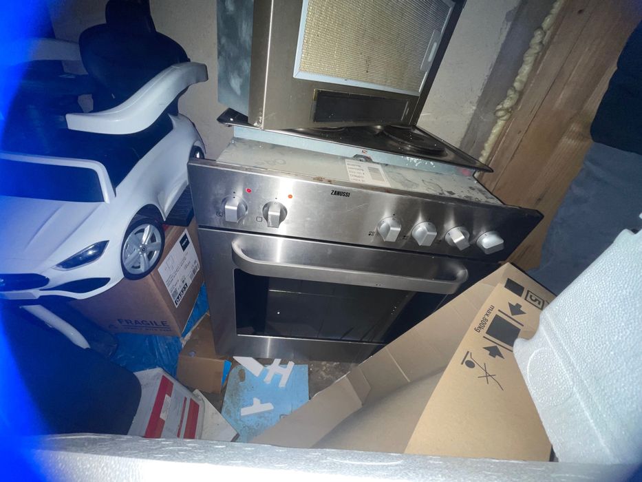 Фурна Zanussi Linea 05