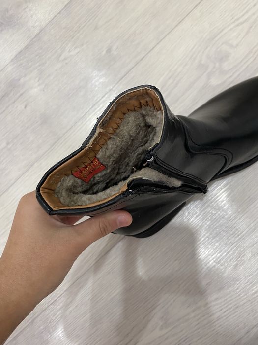 Ботинка 38 черные