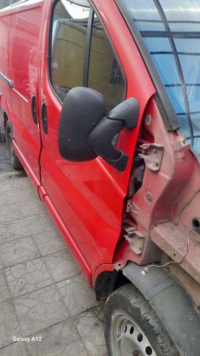 Piese Opel vivaro,