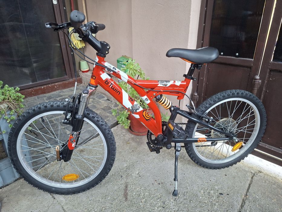 Bicii btwin pe 20"full suspension