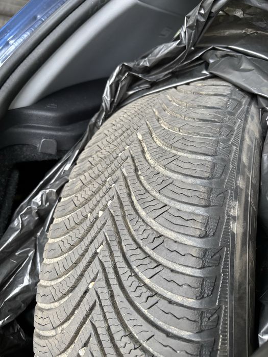 Vand 4 anvelope MICHELIN ALPIN 5 205/60/R16