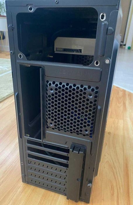 продам корпус для компьютера