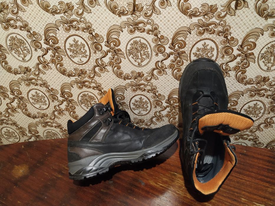 Кроссовки -ботинки