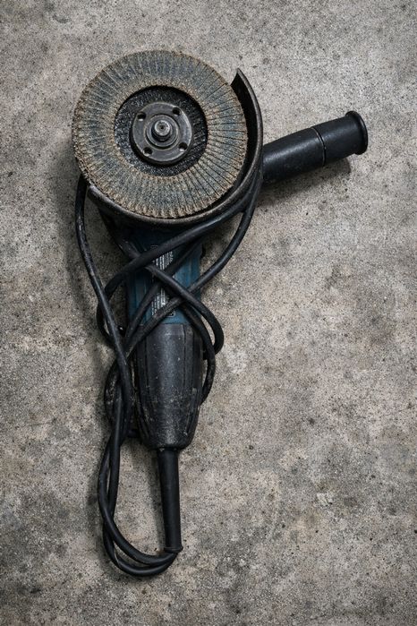 Vând polizoare unghiulare,biaxuri și mașini de sudura-SH