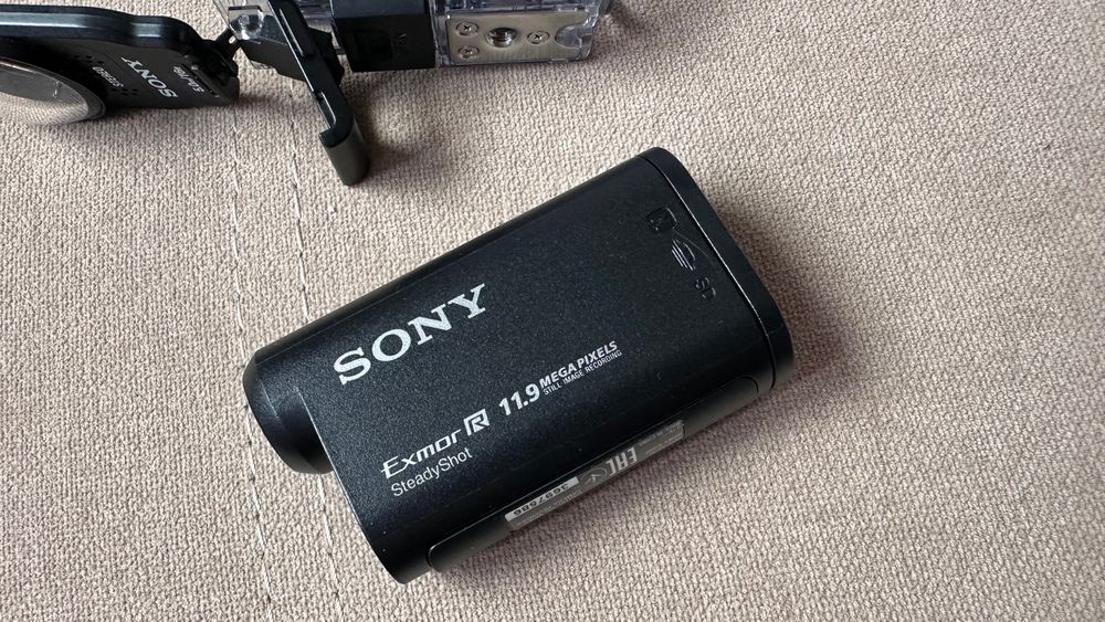 Sony HDR-AS20 - camera actiune fara acumulator