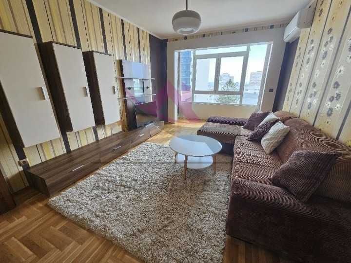 Дава се под наем Тристаен апартамент в Варна, Чайка - 65 кв.м за 648.21 € - Снимка #1