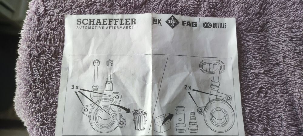 Продавам лагер помпа за съединител Киа спортидж 2