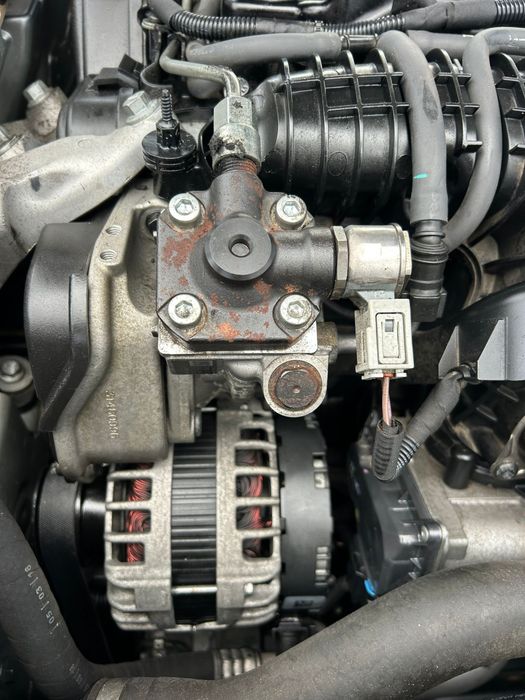 Alternator Volvo S90 2.0 D 2018
