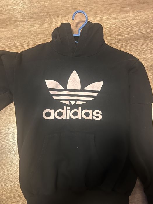 Adidas суичър много добро състояние