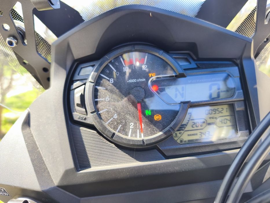 Suzuki V-strom DL 650 2023