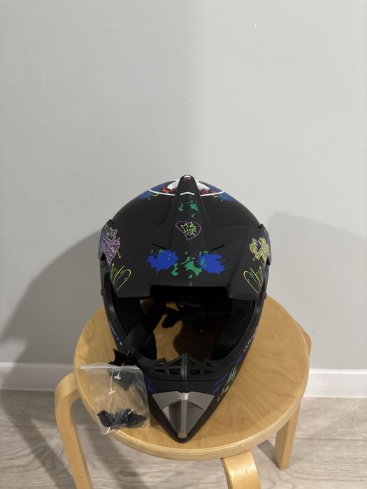 Продам мото шлем.Новый размер М