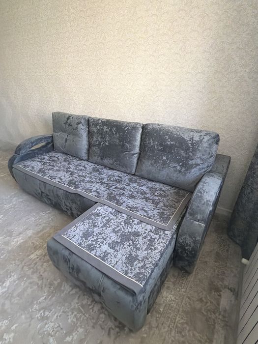 Продам угловой диван