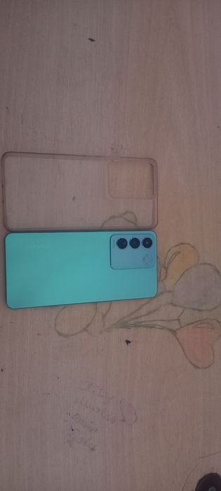 Vivo 27 e yangi xolatda