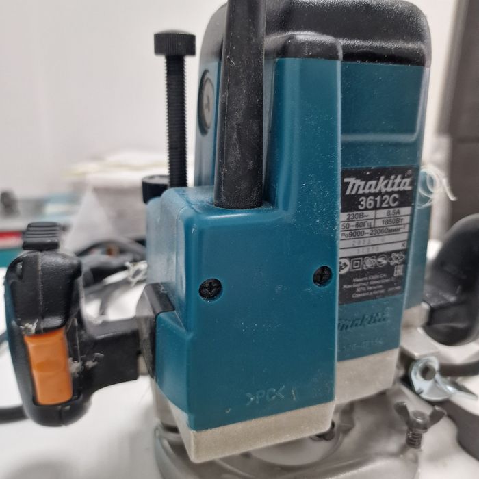 Продам  фрезер макита новый