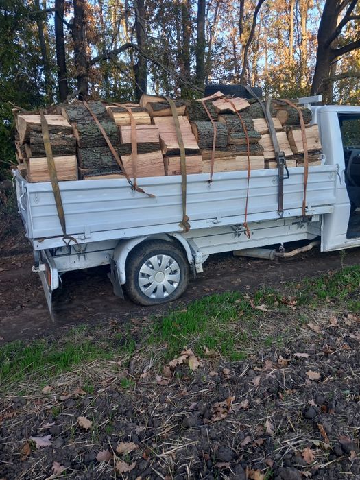 Vând lemne de foc esență tare mă deplasez pe orice distanta detalii în