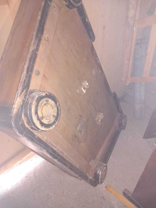 tambal mare de concert pe picioare