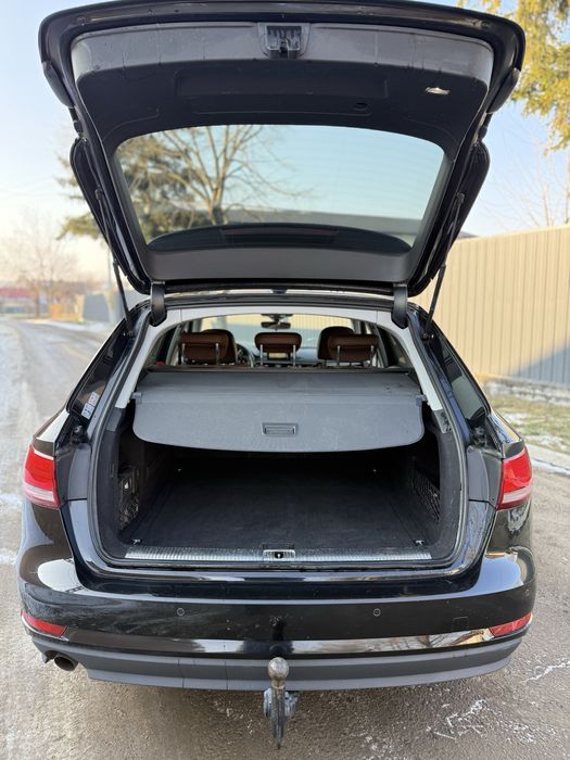 Audi A4 B9 2.0TDI // 2017 EURO 6 //  PreSense Xenon LED Navi