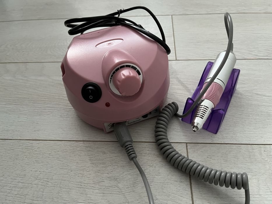 Маникюрный аппарат