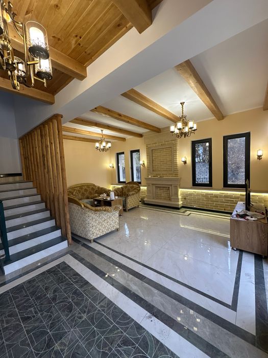 Hotel hostel mehmonxona. Rovd metro moshina bozor yarmarkaga yaqin joy