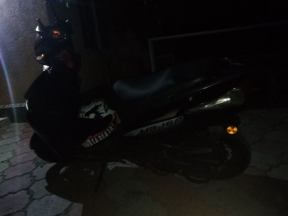 Мопед м8 150куб...