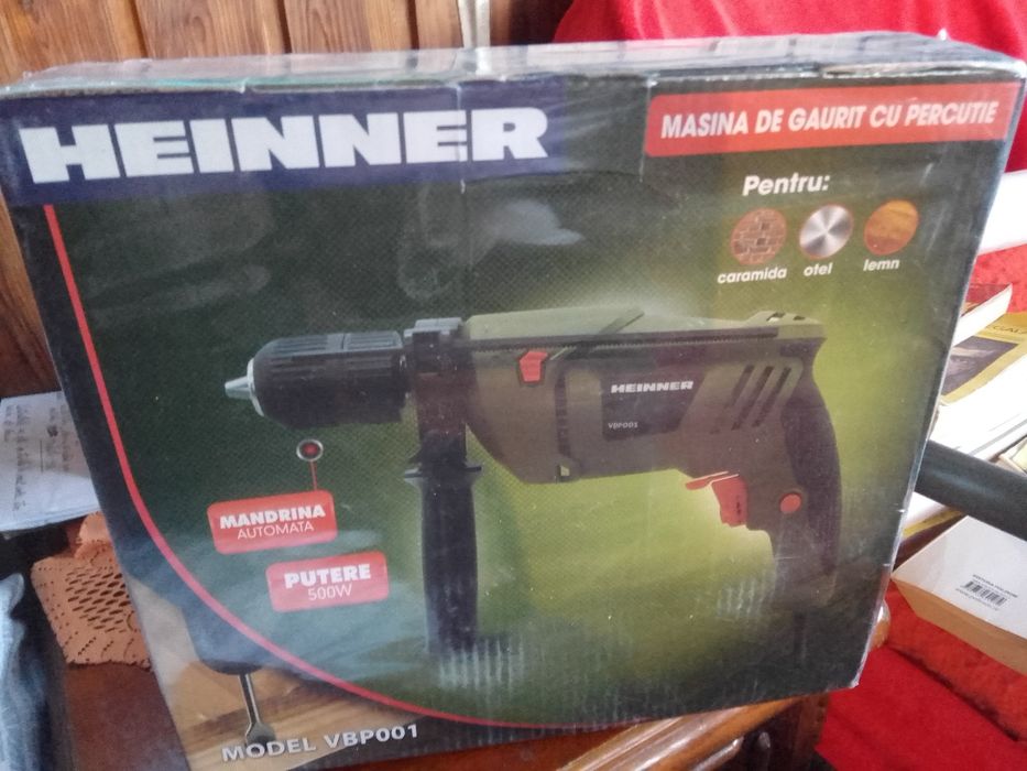 Mașină de găurit cu percuție