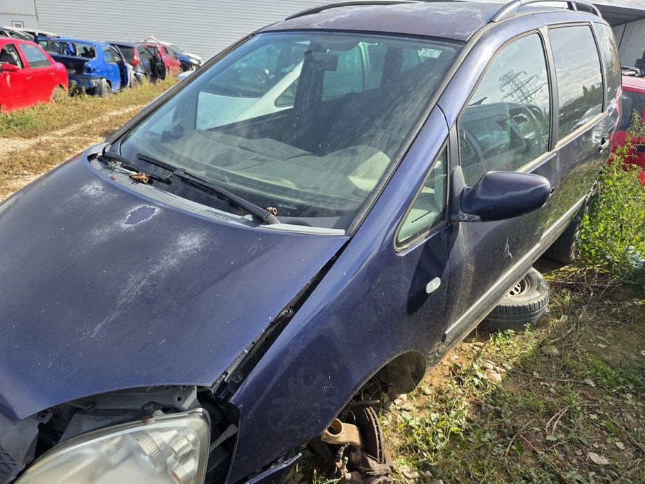 Dezmembrez Ford Galaxy 1.9tdi Piese