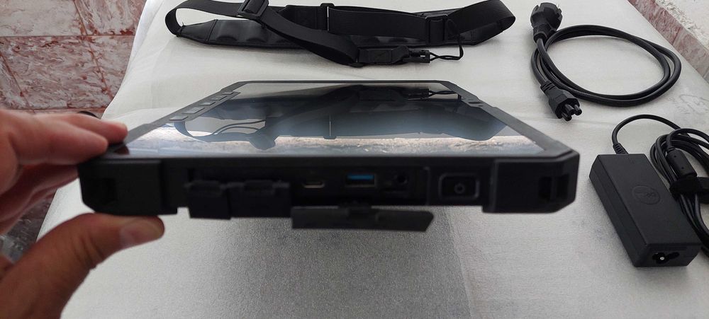 Dell Latitude 7212 Rugged Tablet 12" WiFi Bluetooth SiM